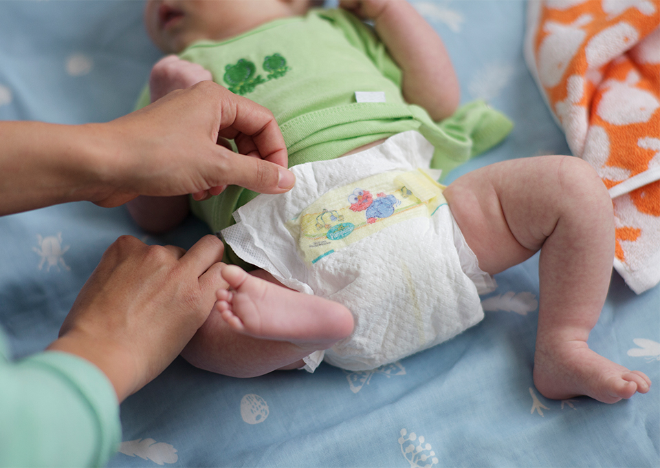 Warna Feses Bayi yang Minum Susu Formula?