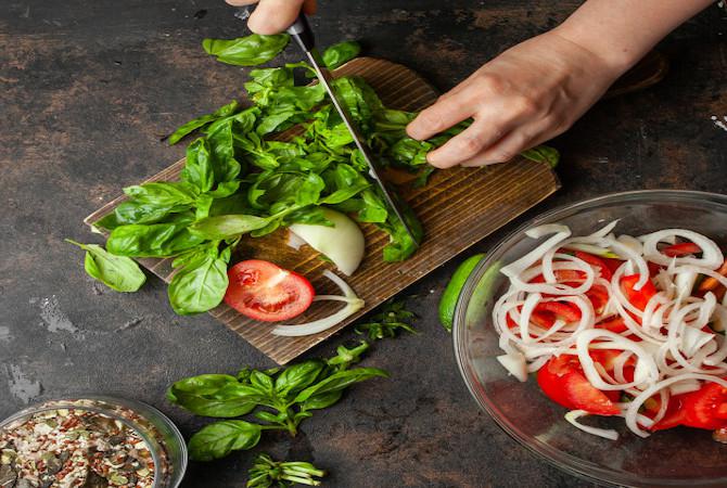 11 Makanan untuk Mengurangi Asam Lambung Saat Hamil