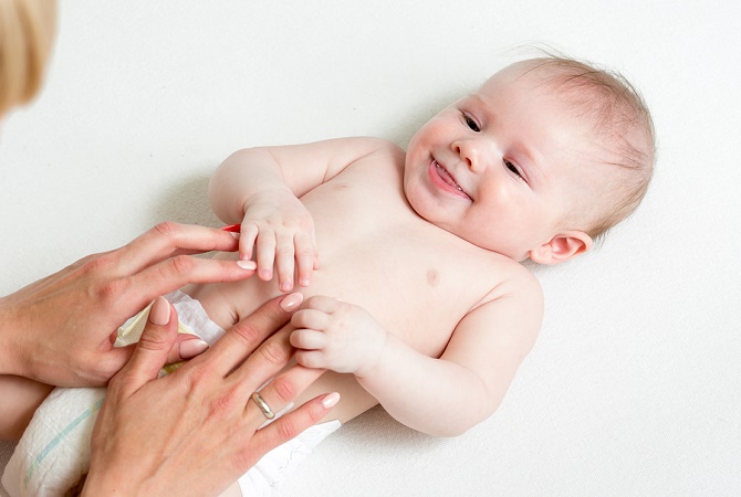 Atasi Perut Kembung Pada Bayi Secara Alami