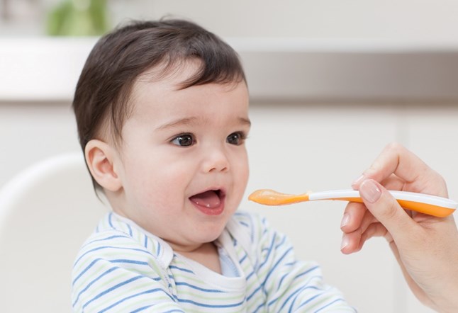 Bolehkah Bayi dan Anak Mengonsumsi Makanan Pedas?