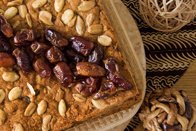 Cake Kurma, Teman Berbuka Puasa yang Manis