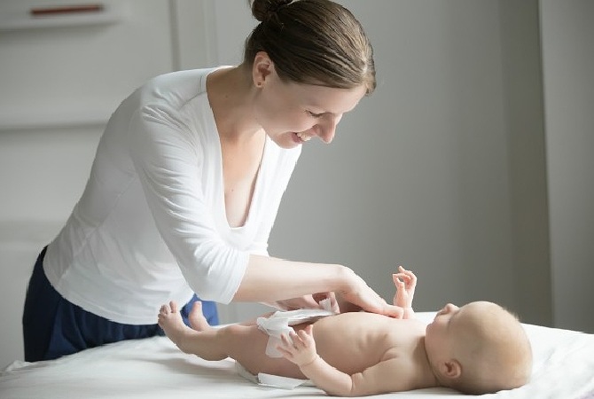 Moms, Ini Alasan Tepat Memilih Popok Sekali Pakai Dibanding Popok Kain