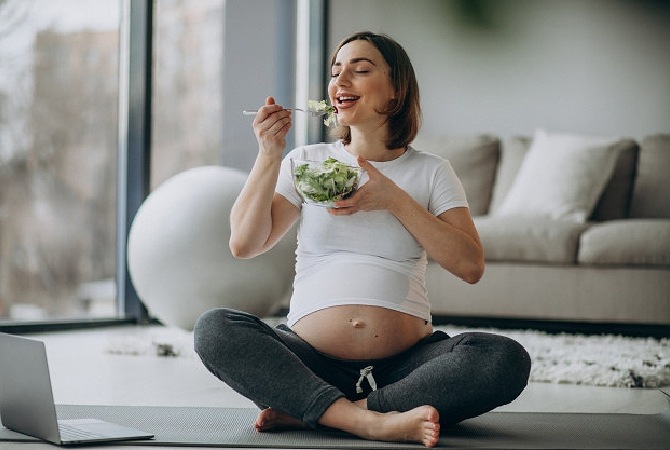 Moms, Simak 10 Cara Menambah Berat Bayi Dalam Kandungan