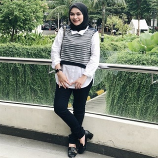 Rini Feblita