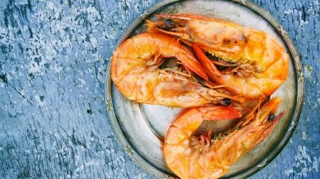 Kapan Anak Boleh Mengonsumsi Udang? Kenali Manfaat dan Bahayanya!