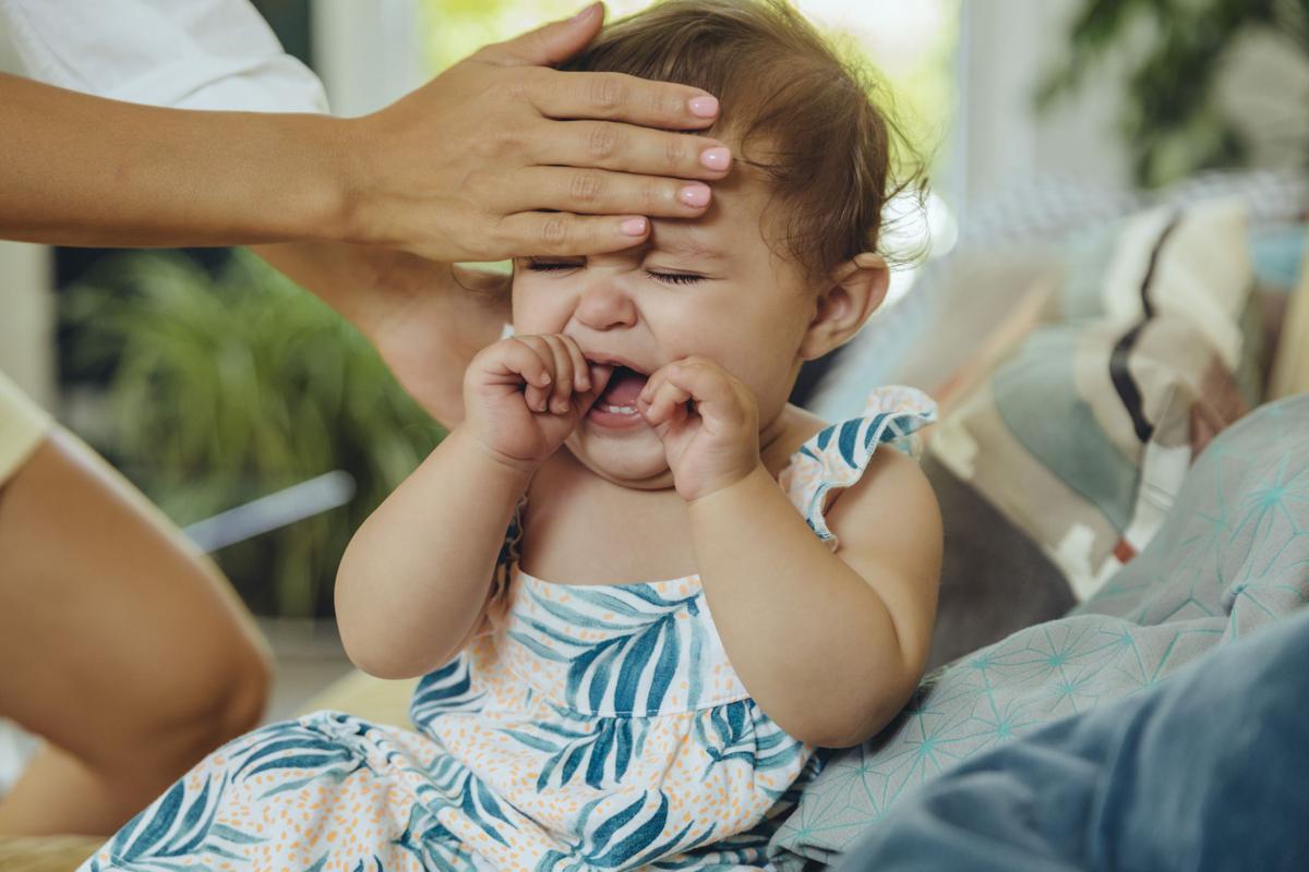 Kenali Tanda Bayi Dehidrasi dan Cairan yang Harus Dicukupi