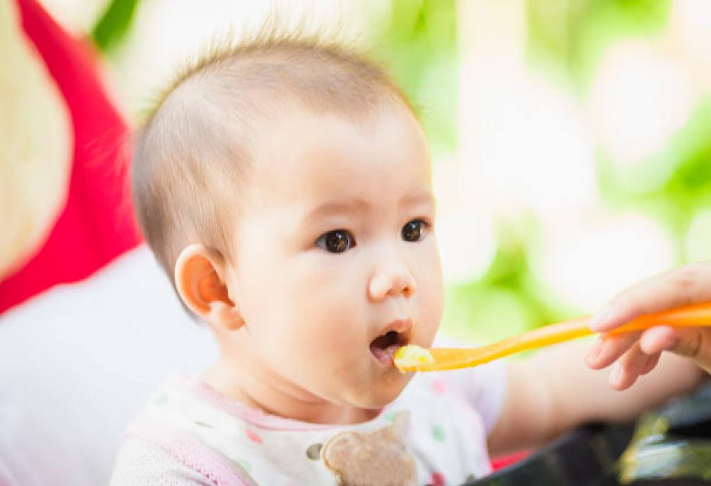 6 Resep Menu MPASI Bayi 6 Bulan yang Sehat dan Praktis