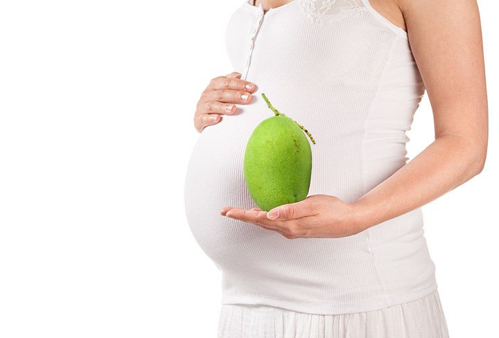 Bolehkah Ibu Hamil Makan Mangga Muda? Simak Ulasannya untuk Moms yang Sering Ngidam