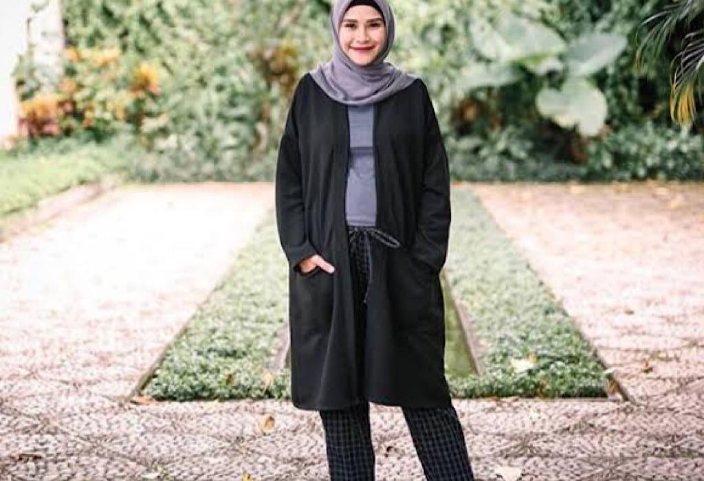 15 Rekomendasi OOTD Ibu Hamil Agar Tetap Tampil Stylish