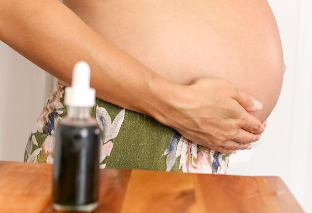 Manfaat Minyak Zaitun untuk Stretch Mark Bagi Moms Pasca Melahirkan