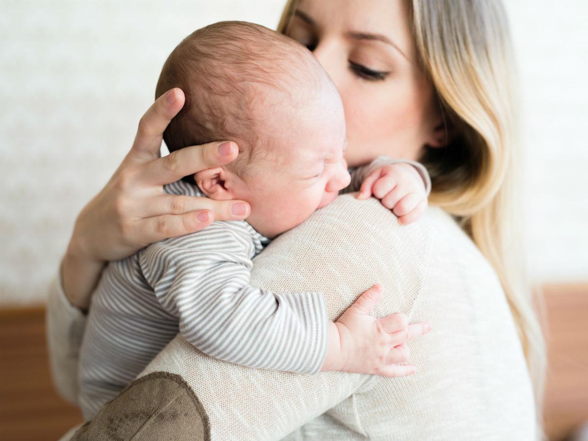 Catat! Ini yang Harus Dilakukan Saat Bayi Mengalami Kejang