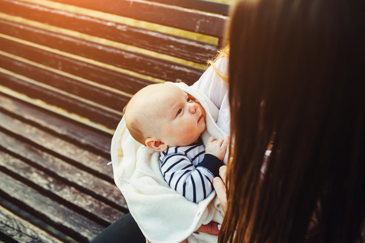 Haruskah Bayi Baru Lahir Dijemur Setiap Hari?