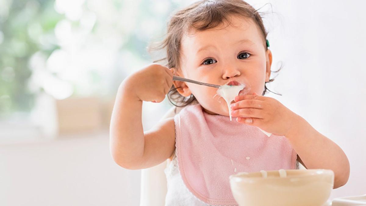 Yogurt untuk Bayi Kapan Boleh Dikonsumsi? Ini Penjelasannya