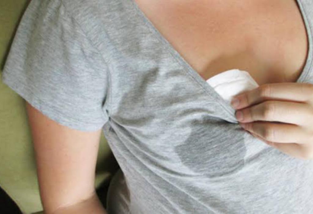 Menggunakan Breast Pads Ialah Salah Satu Cara Agar ASI Tidak Rembes