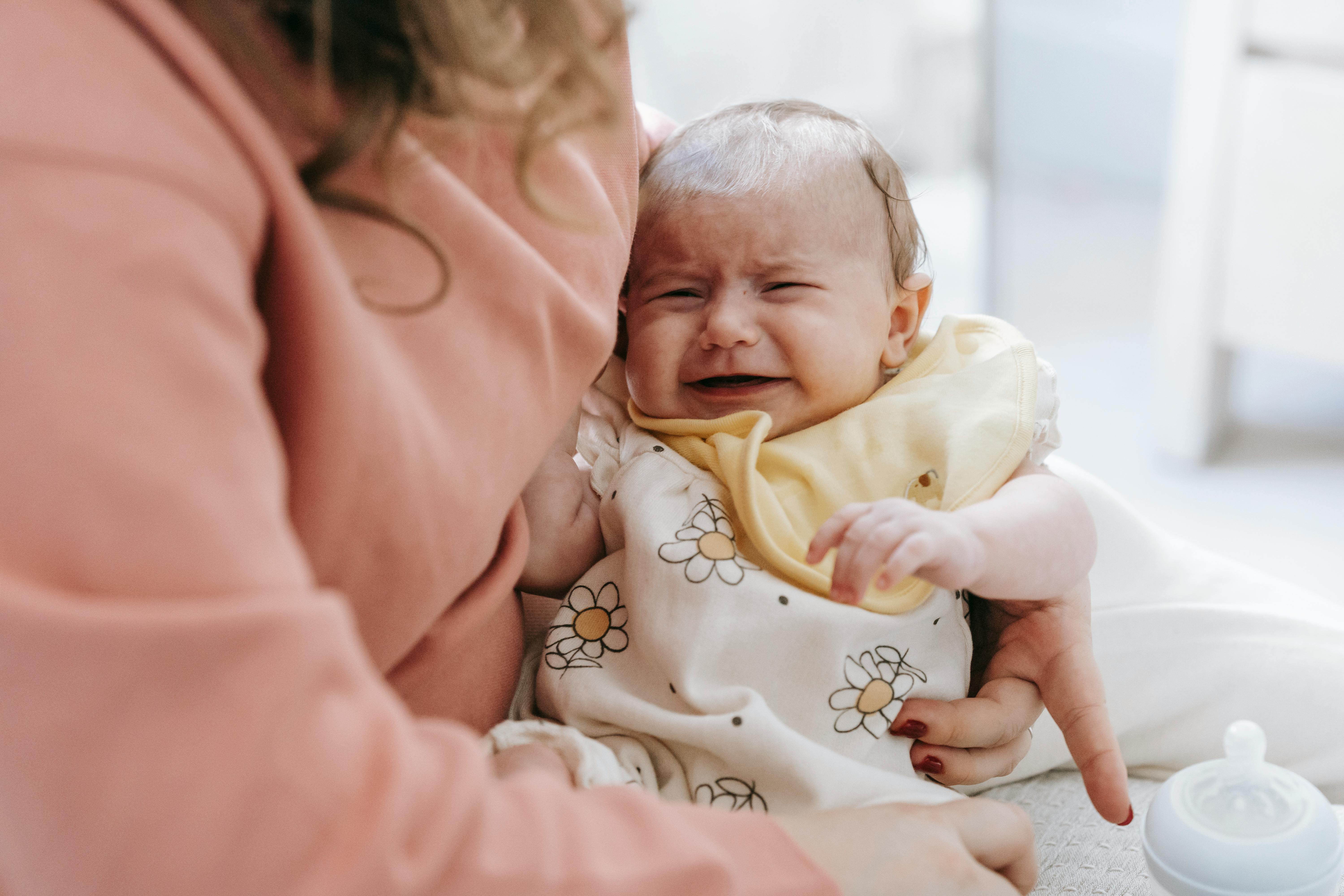 Moms, Inilah Cara Mengatasi Kolik Pada Si Kecil