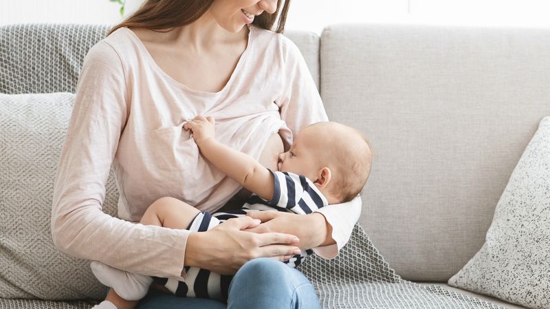 Ukuran Lambung Bayi Berpengaruh Terhadap Konsumsi ASI, Mengapa?