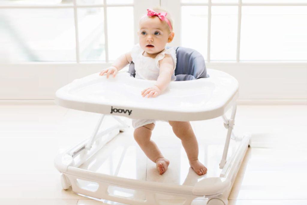 Moms, Inilah Bahaya Penggunaan Baby Walker untuk Bayi