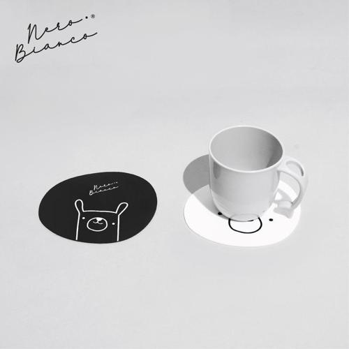 Nero Bianco Silicone Coaster - Alas Gelas